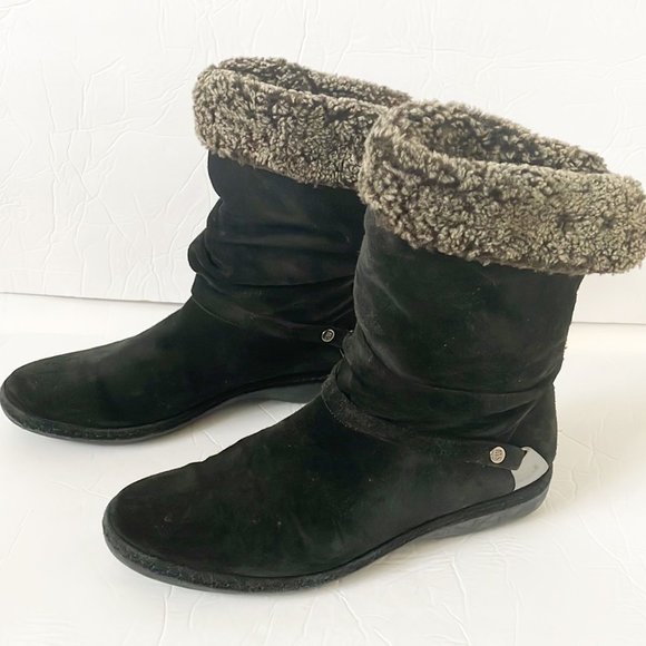 Stuart Weitzman Sherpa Lining Boots Size 9.5 - Picture 8 of 14